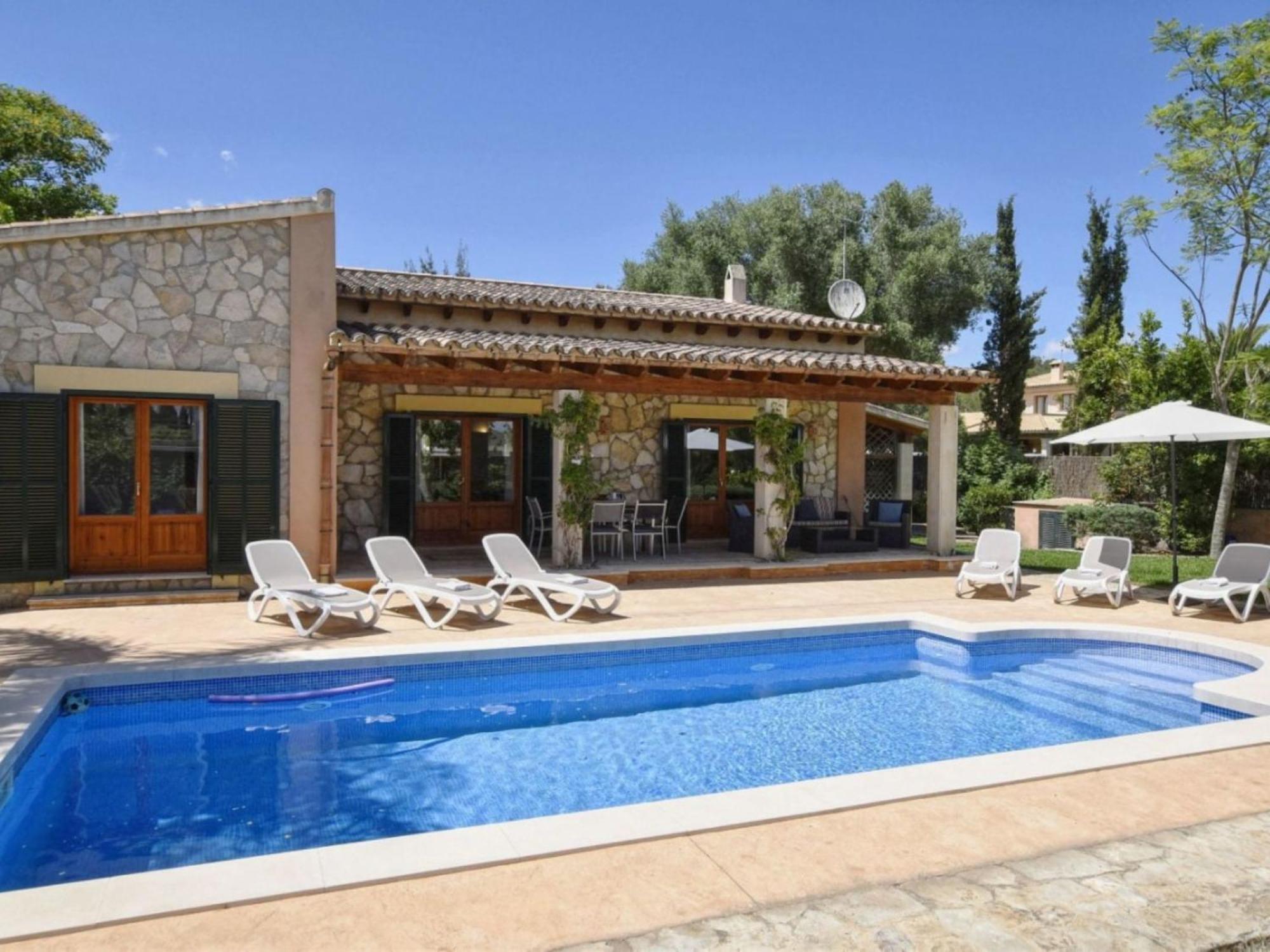 Correfoc By Interhome Sa Pobla